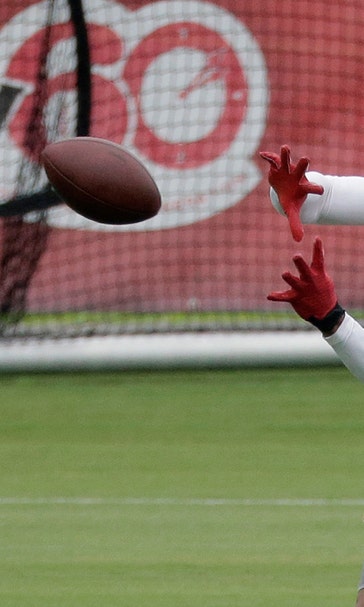 #BerryStrong: Chiefs' Pro Bowl safety back at practice after cancer fight